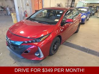 Used 2017 Toyota Prius Prime Advanced video 1