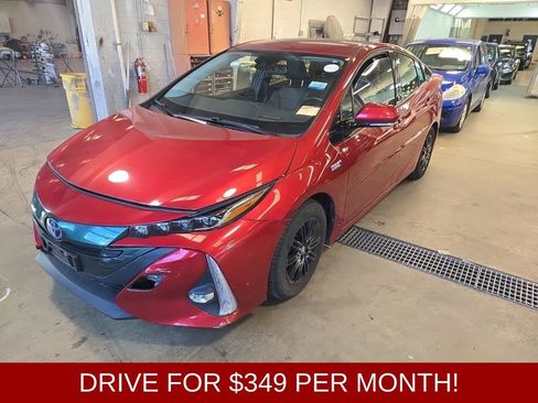 Used 2017 Toyota Prius Prime Advanced image 1