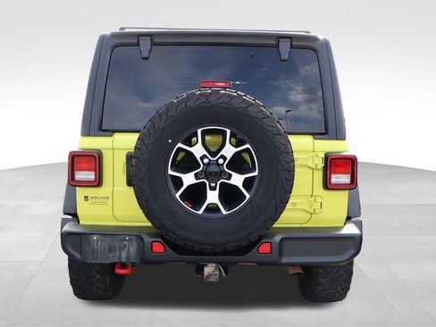 Used 2022 Jeep Wrangler Unlimited Rubicon w/ Cold Weather Group image 15