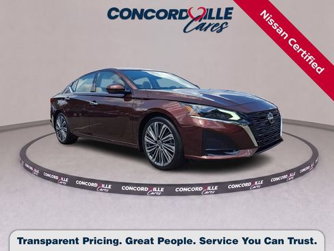 Certified 2023 Nissan Altima 2.5 SL FWD image 1