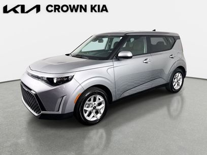 Certified 2025 Kia Soul LX w/ LX Technology Package