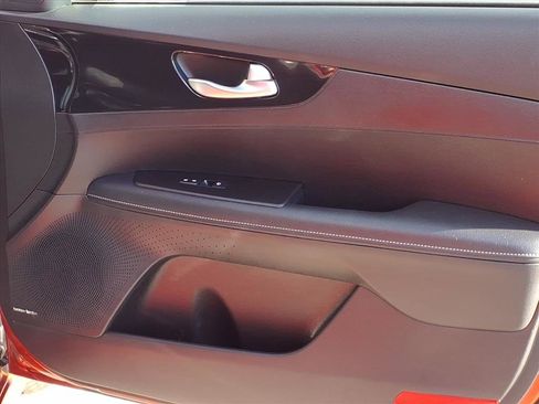 Used 2023 Kia Forte GT-Line w/ GT-Line Premium Package image 11