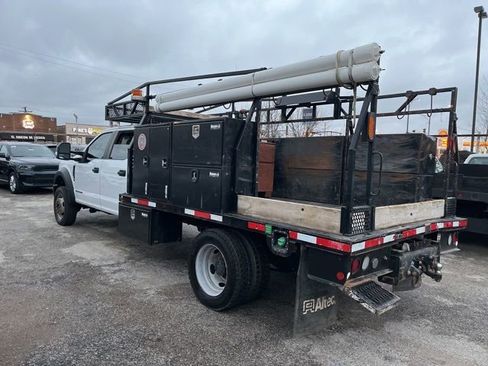 Used 2020 Ford F550 4x4 Crew Cab Super Duty image 3