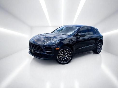 Used 2021 Porsche Macan S AWD/4WD image 2