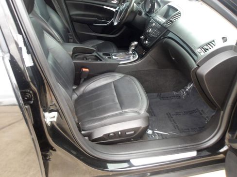 Used 2013 Buick Regal Premium image 10