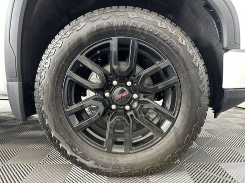 New 2025 GMC Sierra 1500 Elevation w/ Elevation Premium Package image 10