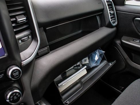 Used 2023 RAM 1500 Big Horn image 18