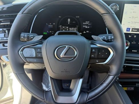 New 2026 Lexus RX 450h AWD image 15