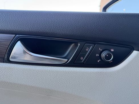 Used 2020 Volkswagen Passat 2.0T SEL image 26