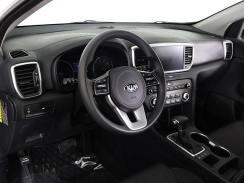 Used 2022 Kia Sportage LX AWD/4WD image 21