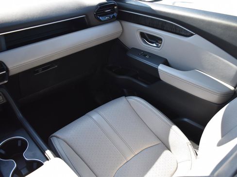 Used 2023 Honda Pilot Elite image 22