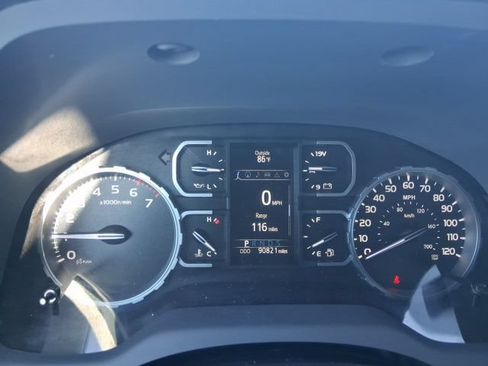 Used 2021 Toyota Tundra SR5 AWD/4WD image 16