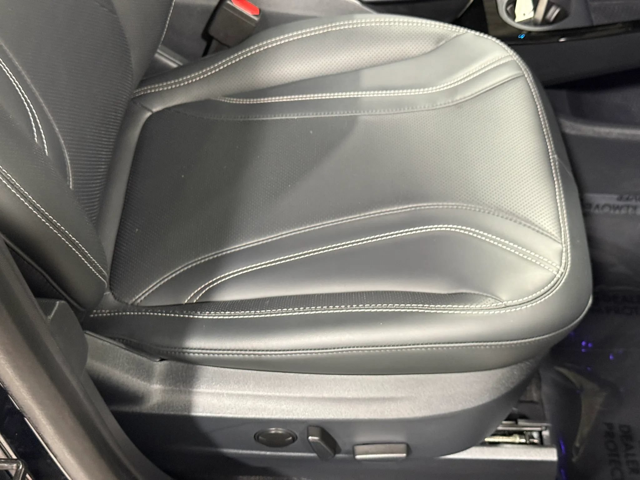 Used 2021 Ford Mustang Mach-E Premium AWD/4WD image 50