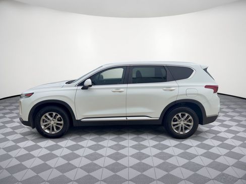 Used 2020 Hyundai Santa Fe SE w/ Cargo Package FWD image 2