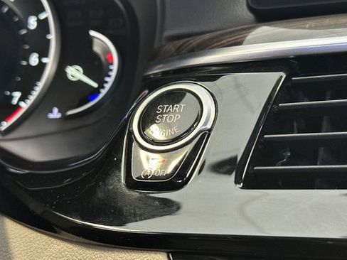 Used 2017 BMW 530i RWD image 28
