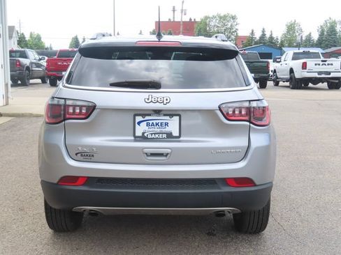 Used 2023 Jeep Compass Limited AWD/4WD image 11