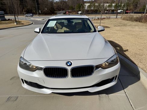 Used 2013 BMW 328i Sedan image 2