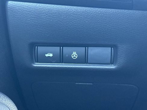 New 2026 Nissan Sentra SV FWD image 30