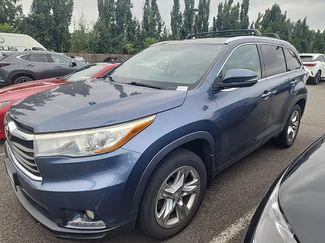 Used 2015 Toyota Highlander Limited AWD/4WD video 1