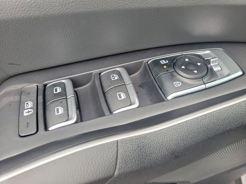 New 2026 Kia Sorento S w/ S Panoramic Sunroof Package image 21