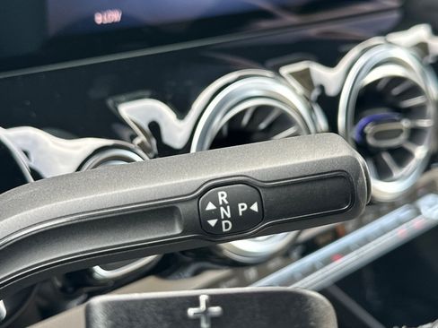 New 2026 Mercedes-Benz GLA 250 4MATIC image 21
