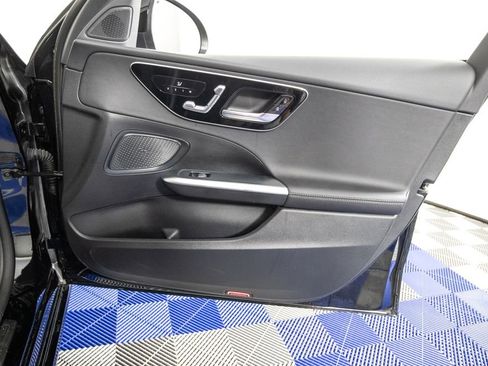 Used 2024 Mercedes-Benz C 300 Sedan image 15