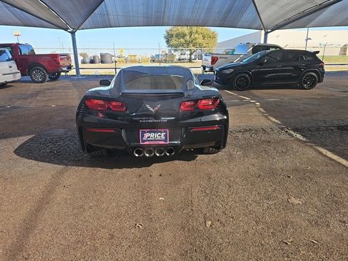 Used 2018 Chevrolet Corvette Stingray Coupe w/ 2LT Preferred Equipment Group image 4