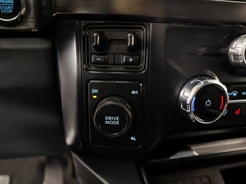 Used 2024 Ford F250 Lariat image 8