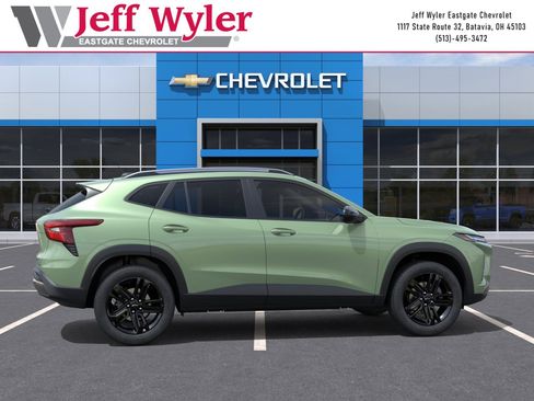 New 2026 Chevrolet Trax ACTIV w/ Driver Confidence Package FWD image 5