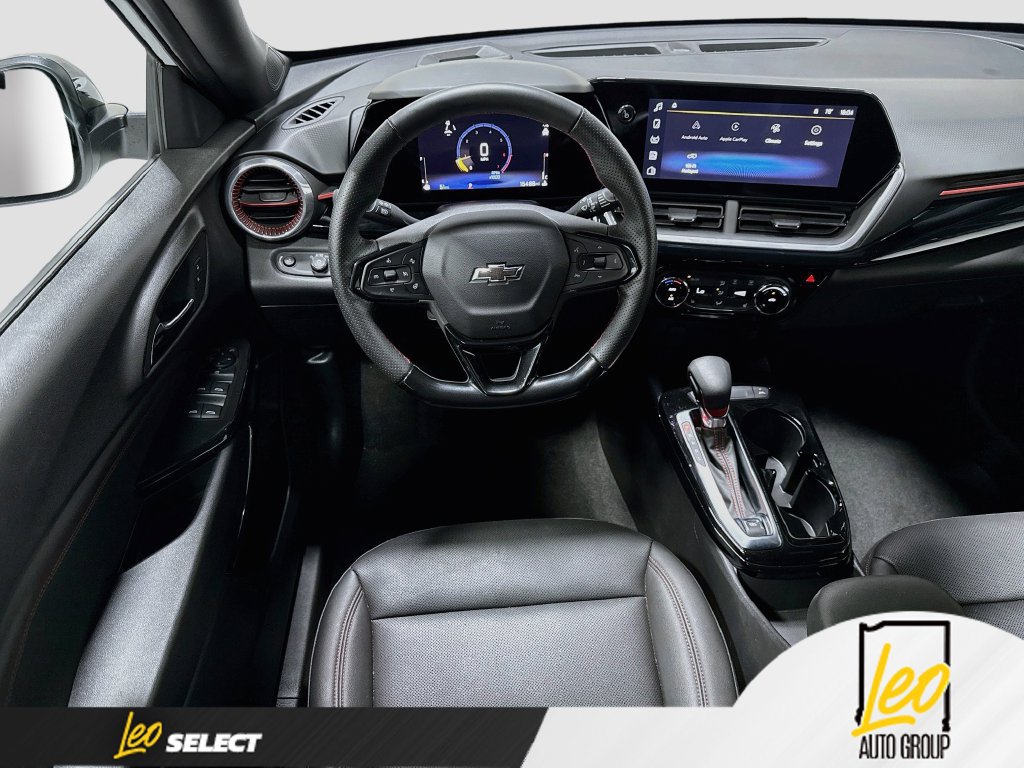 Used 2024 Chevrolet Trax RS w/ Driver Confidence Package FWD image 24