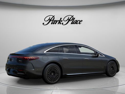 Certified 2023 Mercedes-Benz EQS 580 4MATIC Sedan image 22