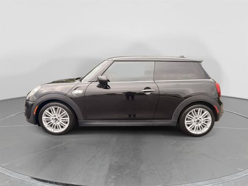 Used 2020 MINI Cooper S FWD image 2
