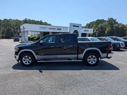 Used 2020 RAM 1500 Laramie AWD/4WD image 8