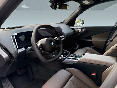 Used 2026 BMW X3 xDrive30 w/ Premium Package image 4