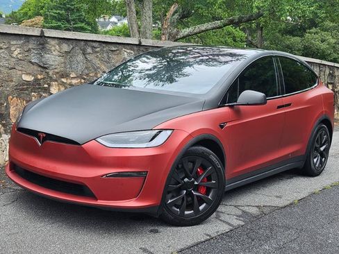 Used 2023 Tesla Model X AWD/4WD image 2