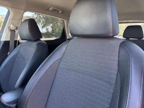 Used 2021 Kia Seltos S image 24