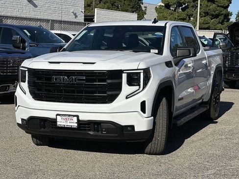 New 2026 GMC Sierra 1500 Elevation w/ LPO, Elevation Black Package image 6