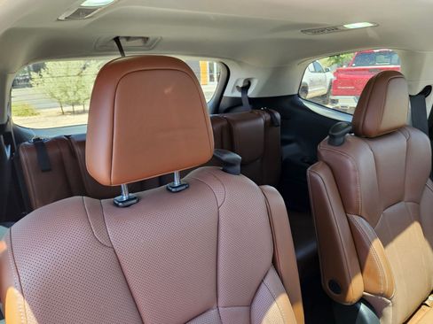 Used 2021 Subaru Ascent Touring w/ Popular Package #2A AWD/4WD image 25