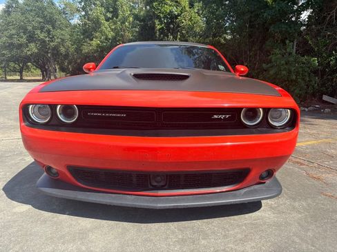 Used 2018 Dodge Challenger SRT w/ Technology Group RWD image 5