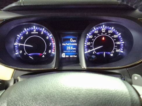 Used 2015 Toyota Avalon XLE image 12