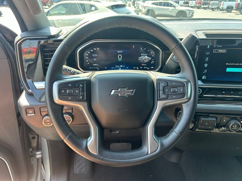 Used 2026 Chevrolet Silverado 1500 RST AWD/4WD image 21