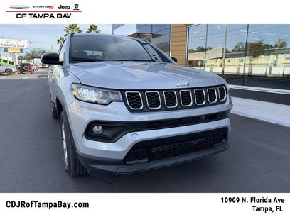 New 2025 Jeep Compass Latitude w/ Sun & Sound Group