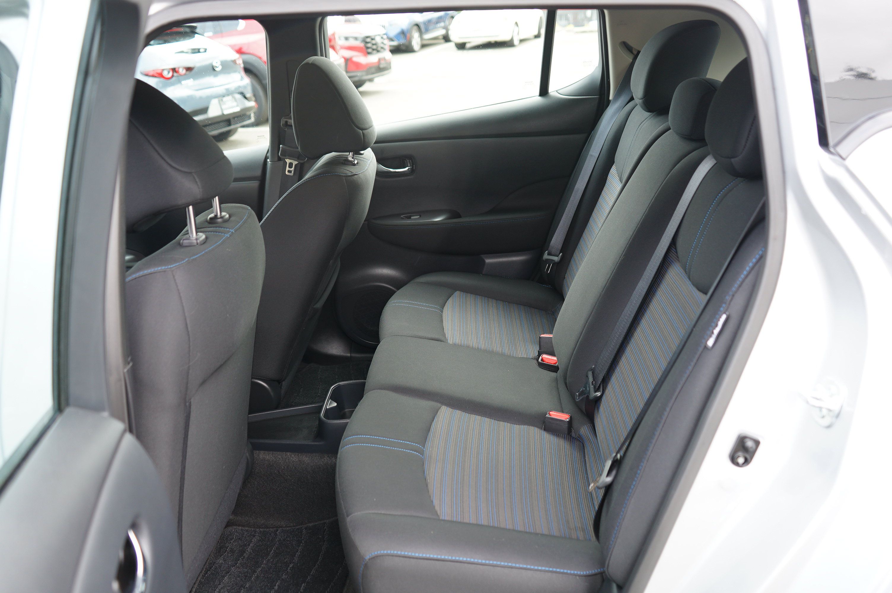 Used 2025 Nissan Leaf S FWD image 16