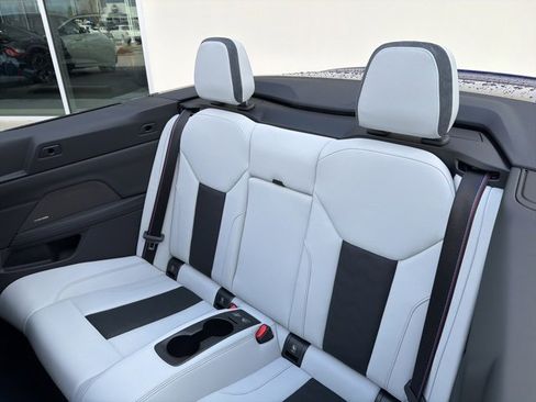 Used 2023 BMW M4 xDrive Competition w/ Executive Package image 23