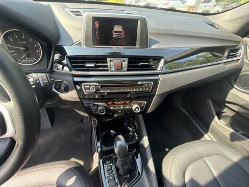 Used 2016 BMW X1 xDrive28i AWD/4WD image 21