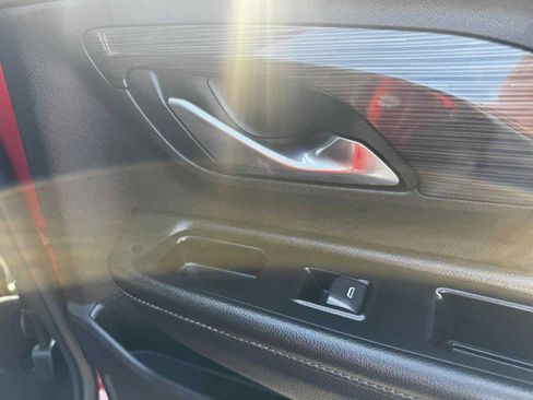 Used 2024 GMC Terrain SLE image 47