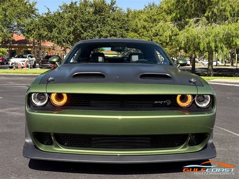 Used 2023 Dodge Challenger SRT Hellcat RWD image 6