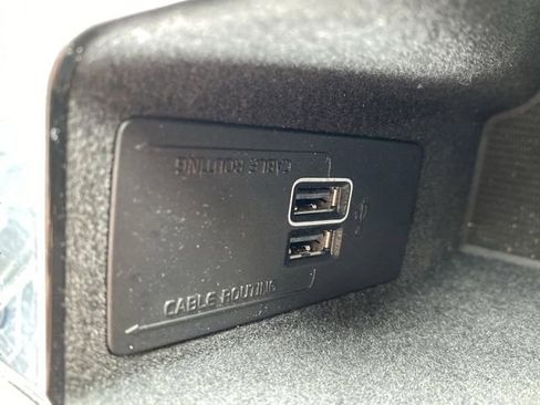 Used 2018 Volvo V90 T6 Cross Country w/ Protection Package image 24