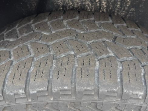 Used 2017 RAM 1500 Classic SLT image 11