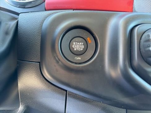 Used 2022 Jeep Wrangler Unlimited Rubicon w/ Steel Bumper Group image 18